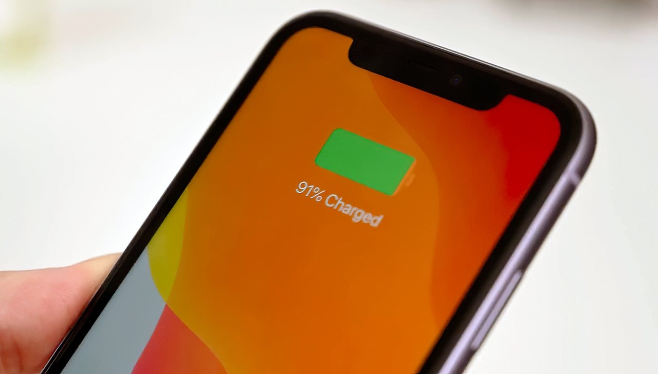 With improvements in battery management, Apple increased the battery life by one hour over the last generation